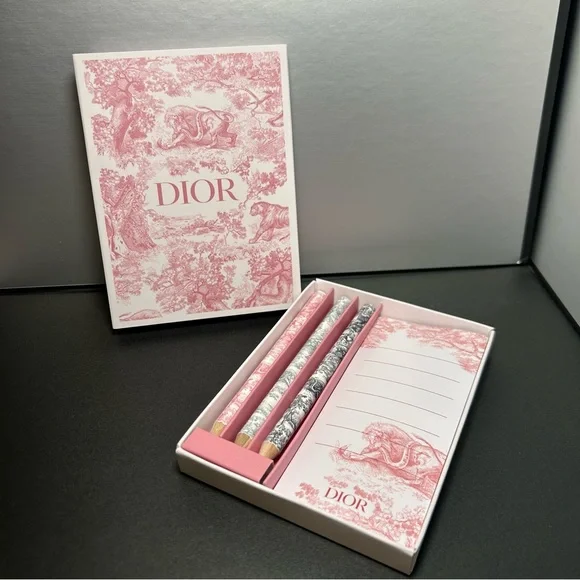 Dior Notepad Set - Picture 2 of 8